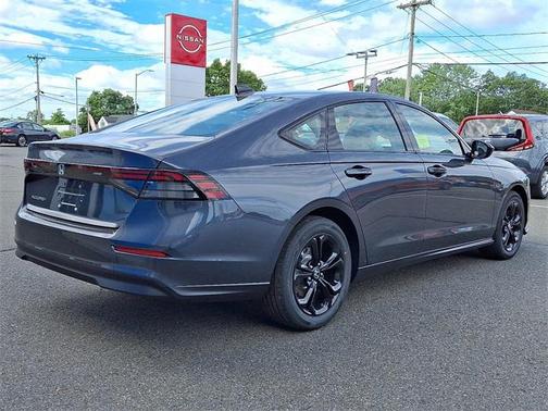 2025 Honda Accord Sport SE 1.5T