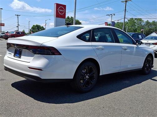 2025 Honda Accord Sport SE 1.5T