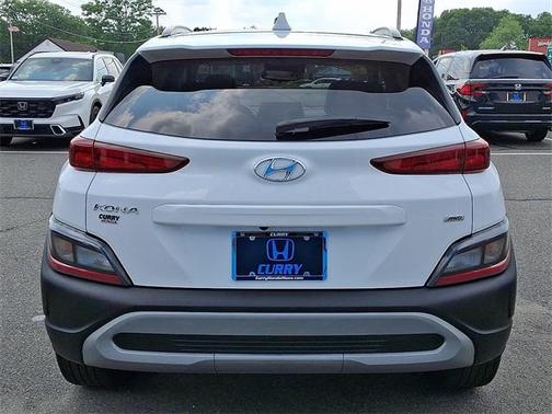 2022 Hyundai KONA SEL