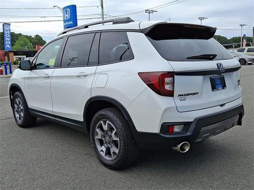 2022 Honda Passport AWD TrailSport