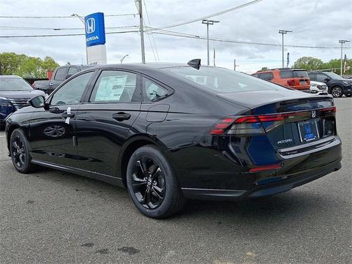 2025 Honda Accord Sport SE 1.5T
