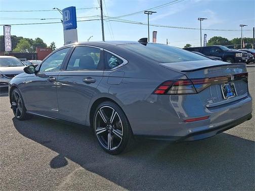 2023 Honda Accord Hybrid Base