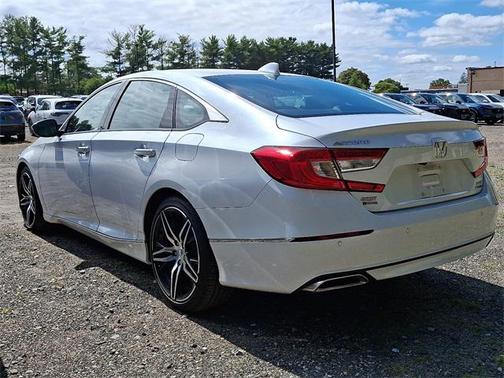 2022 Honda Accord Touring 2.0T