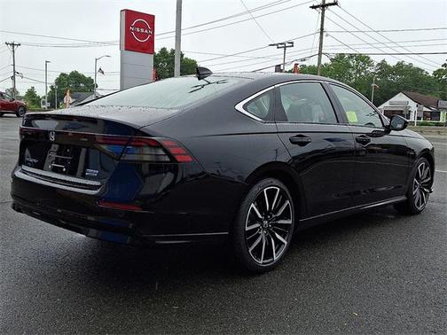 2025 Honda Accord Hybrid Touring