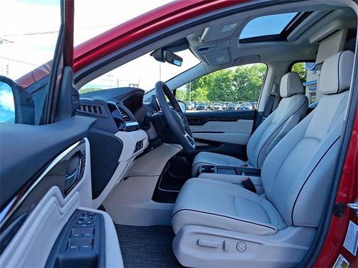 2025 Honda Odyssey Touring