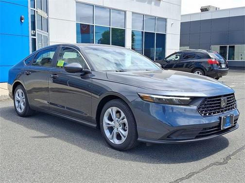2025 Honda Accord LX 1.5T