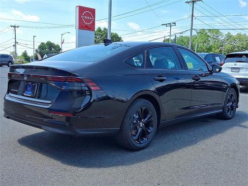 2025 Honda Accord Sport SE 1.5T