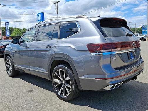 2024 Volkswagen Atlas 2.0T SEL Premium R-Line 4MOTION