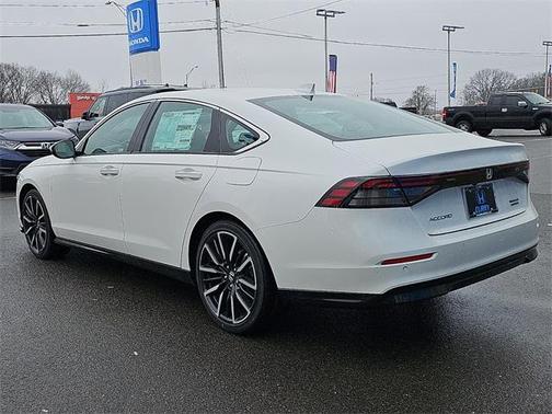 2026 Honda Accord Hybrid Touring