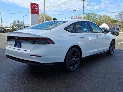 2025 Honda Accord Sport SE 1.5T