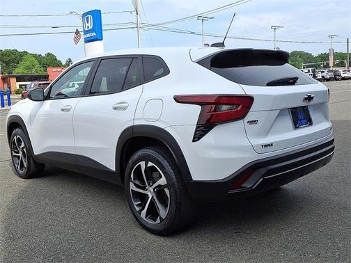 2024 Chevrolet Trax FWD 1RS