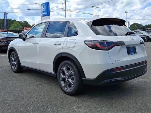 2026 Honda HR-V LX