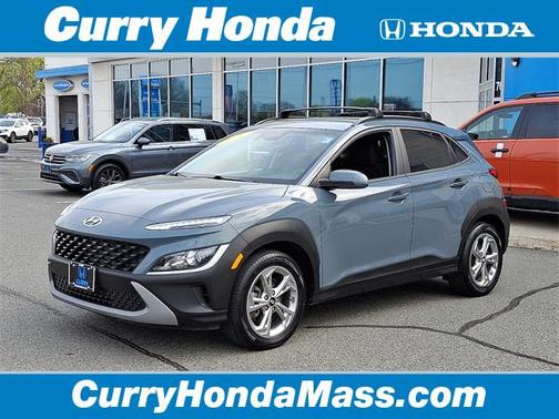 2022 Hyundai KONA SEL