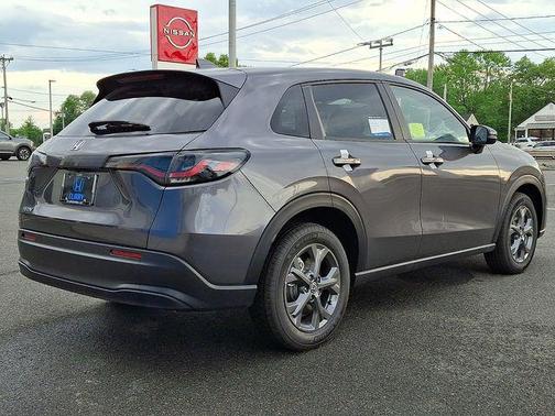 MODERN_STEEL_METAL 2027 Honda HR-V LX