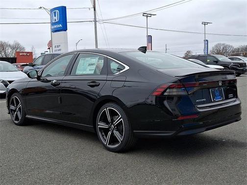 2025 Honda Accord Hybrid Base