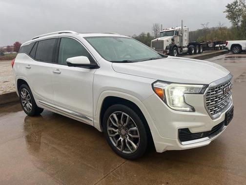 2024 GMC Terrain Denali