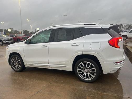 2024 GMC Terrain Denali