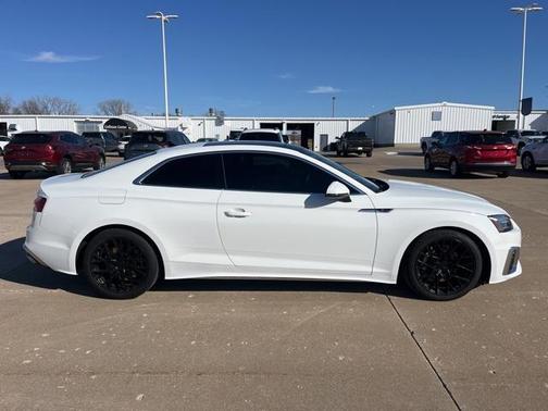 2022 Audi A5 45 S line Premium