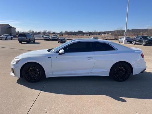 2022 Audi A5 45 S line Premium