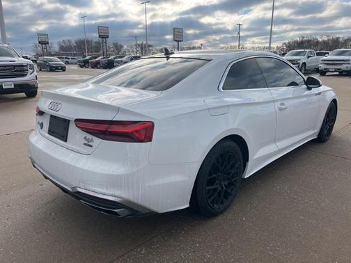 2022 Audi A5 45 S line Premium