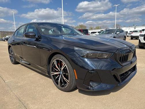2025 BMW 550e xDrive