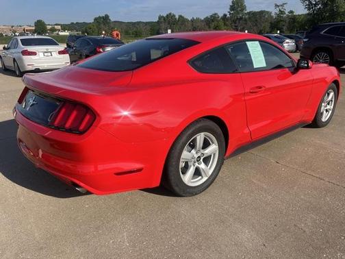 2017 Ford Mustang V6