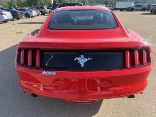 2017 Ford Mustang V6