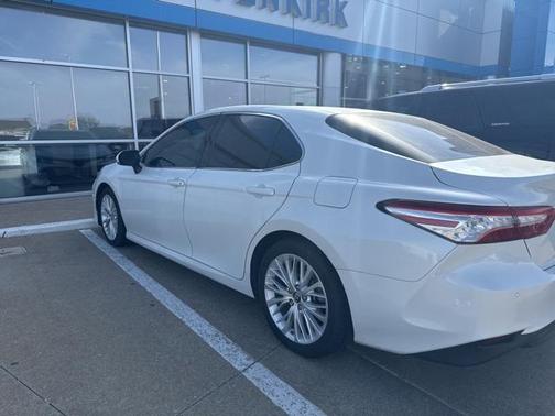 2018 Toyota Camry XLE