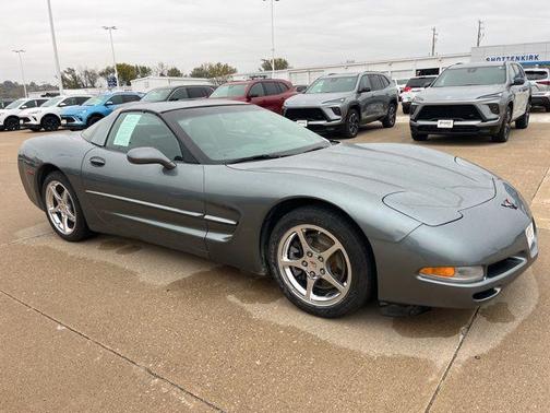 2004 Chevrolet Corvette Base