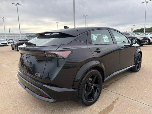 Northern Lights Metallic 2023 Nissan ARIYA EVOLVE+