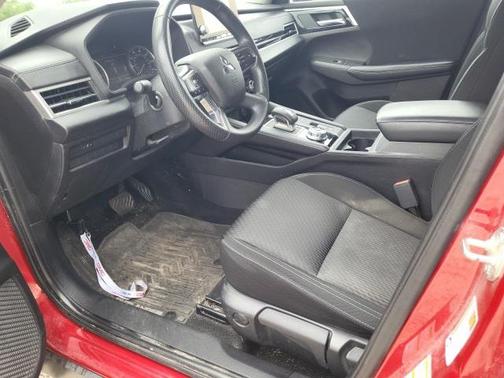 2022 Mitsubishi Outlander ES 2.5 2WD