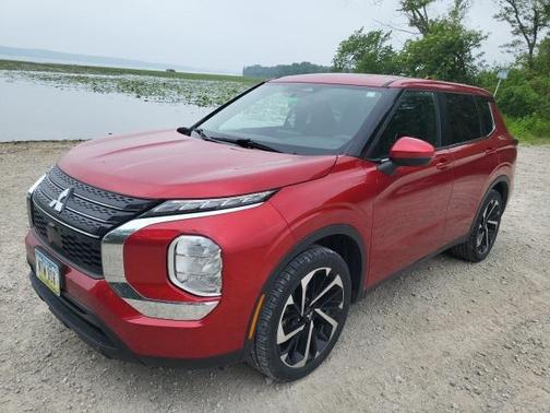 2022 Mitsubishi Outlander ES 2.5 2WD