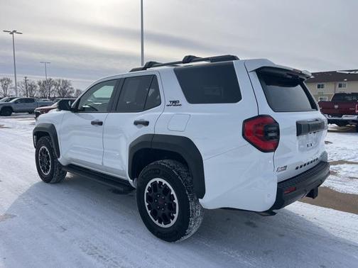 2025 Toyota 4Runner Hybrid Platinum