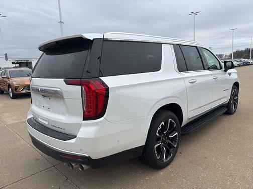 2024 GMC Yukon XL Denali