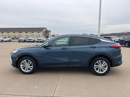 2025 Buick Envista Preferred FWD