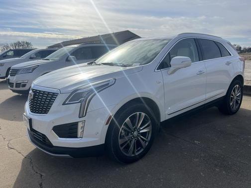 2021 Cadillac XT5 Premium Luxury