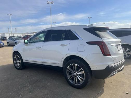 2021 Cadillac XT5 Premium Luxury