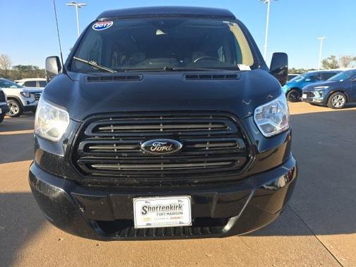 2017 Ford Transit-150 XLT