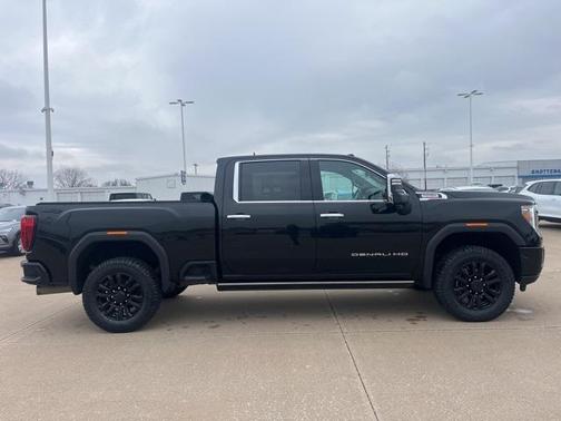 2023 GMC Sierra 3500 Denali