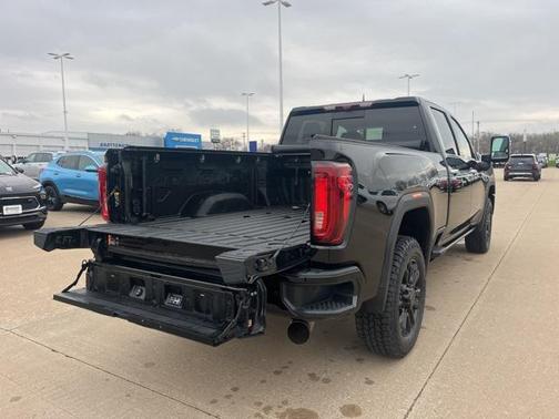 2023 GMC Sierra 3500 Denali