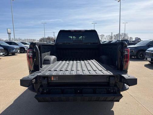 2024 GMC Sierra 2500 AT4