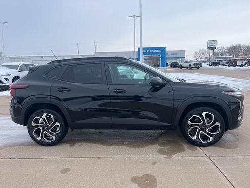 2025 Chevrolet Trax FWD 2RS