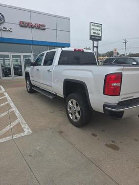 2018 GMC Sierra 2500 SLT
