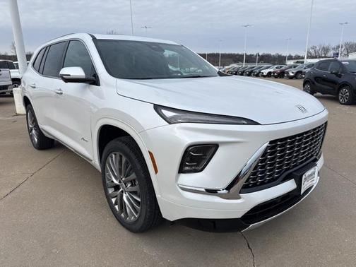 2025 Buick Enclave Avenir FWD