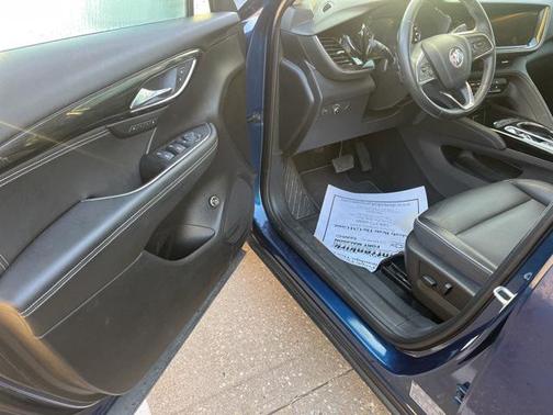 2023 Buick Envision Essence FWD