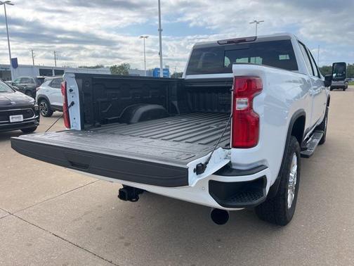 2022 Chevrolet Silverado 2500 High Country