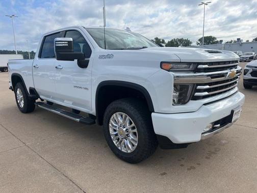 2022 Chevrolet Silverado 2500 High Country