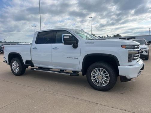 2022 Chevrolet Silverado 2500 High Country