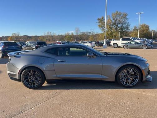 2022 Chevrolet Camaro ZL1