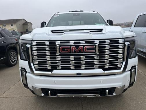 2026 GMC Sierra 3500 Denali